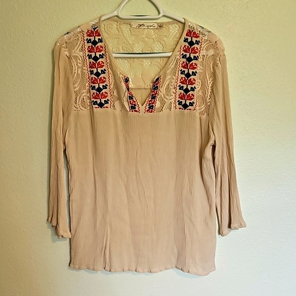 L Liberty Love Top with Lace - Picture 1 of 5